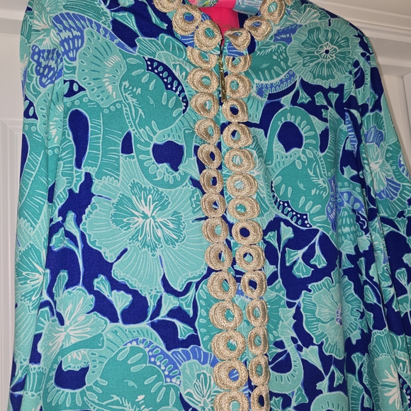 Lilly Pulitzer Vibrant Blue and Green Long Sleeve Dress - Picture 3 of 10
